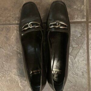 Stuart Weitzman Black Leather Loafers Pump Heels – Narrow Fit, Elegant Design